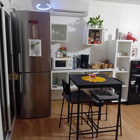 Apartamento Compartido Excelente Ubicacion El Prat de Llobregat Exterior foto