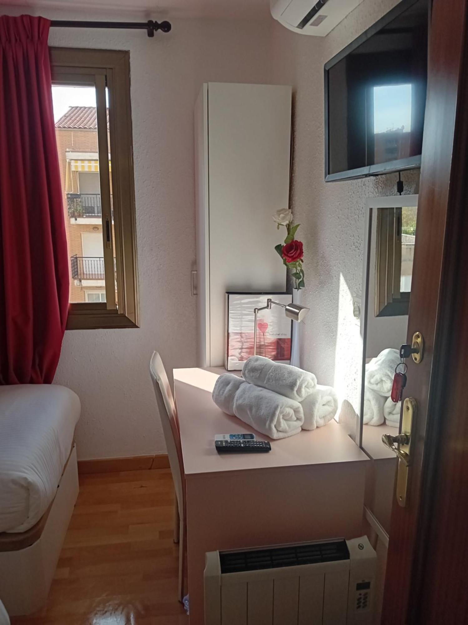 Apartamento Compartido Excelente Ubicacion El Prat de Llobregat Exterior foto